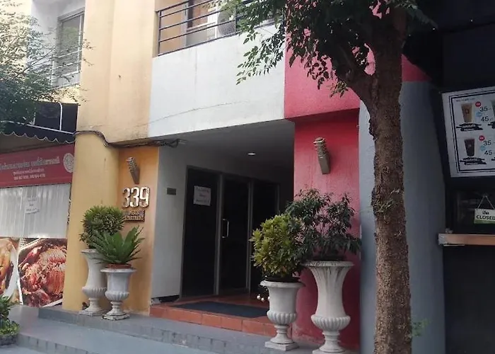 The Oasis Silom *